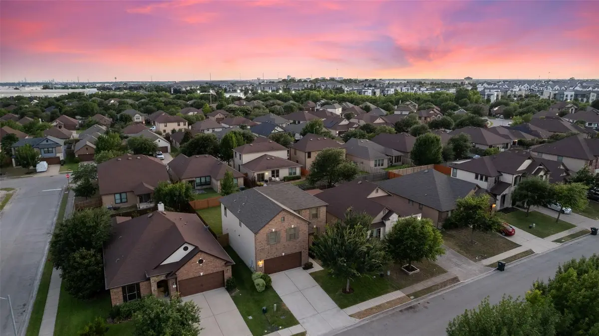 905 Oatmeal Dr, Pflugerville, TX 78660 - #1