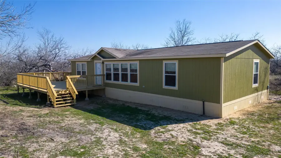 154 Cowboy Rd, Gonzales, TX 78629 - Image #2