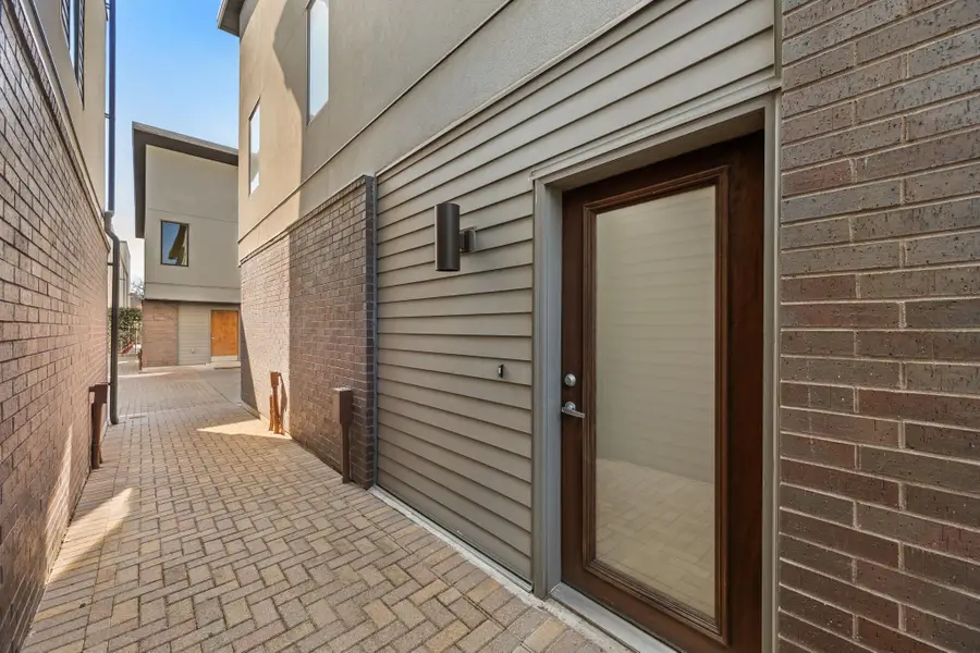 1702 S Lamar Blvd #16, Austin, TX 78704 - #2