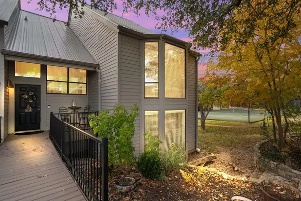 143 World Of Tennis Sq #D143, Lakeway, TX 78738