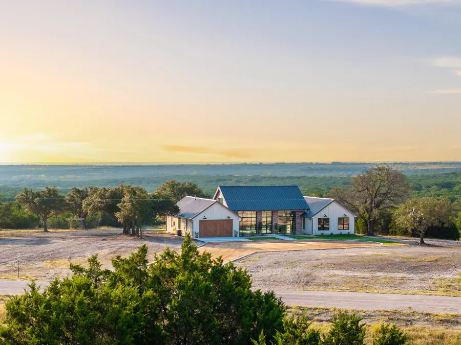 128 Private Road 142, Lampasas, TX 76550 - Image #2