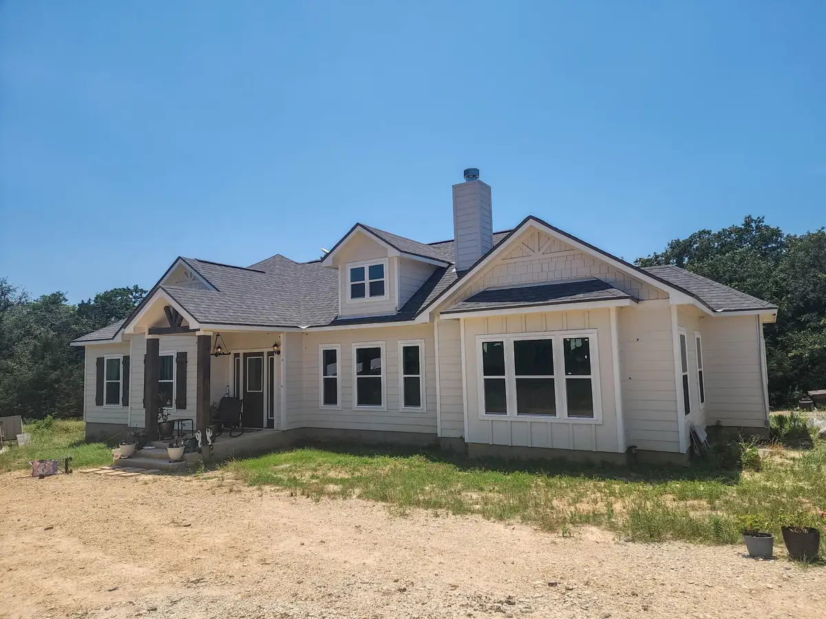 668 Fairview Dr, Rockdale, TX 76567 - #1