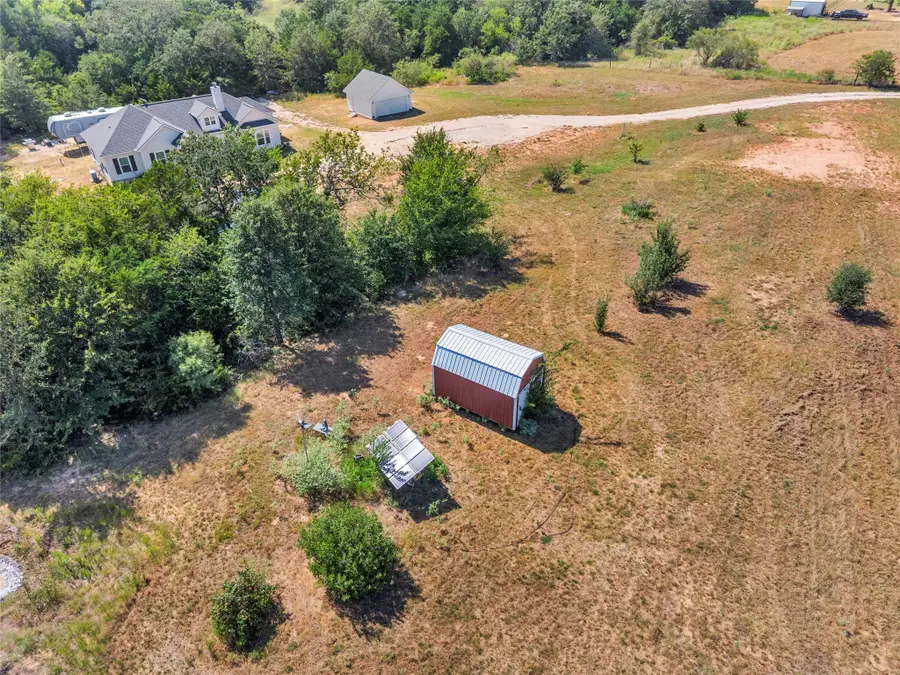 668 Fairview Dr, Rockdale, TX 76567 - #3