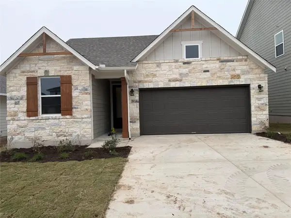 193 Crater Lake Dr, Dripping Springs, TX 78620