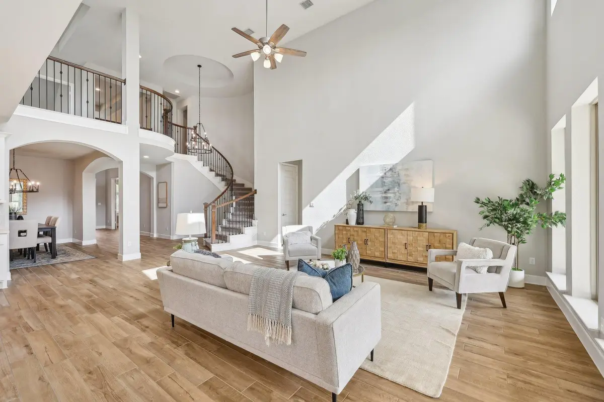 131 Kellogg Ln, Bastrop, TX 78602 - #1