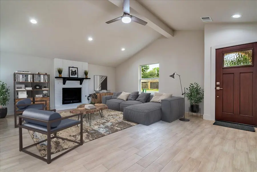 11207 Sage Hollow Dr, Austin, TX 78758 - #2