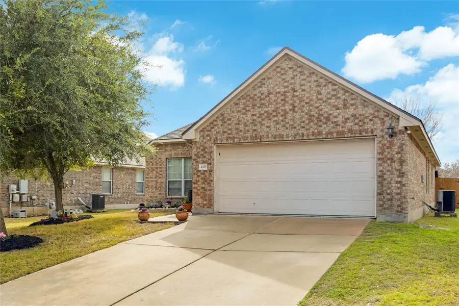 4325 Rolling Water Dr, Pflugerville, TX 78660 - Image #3