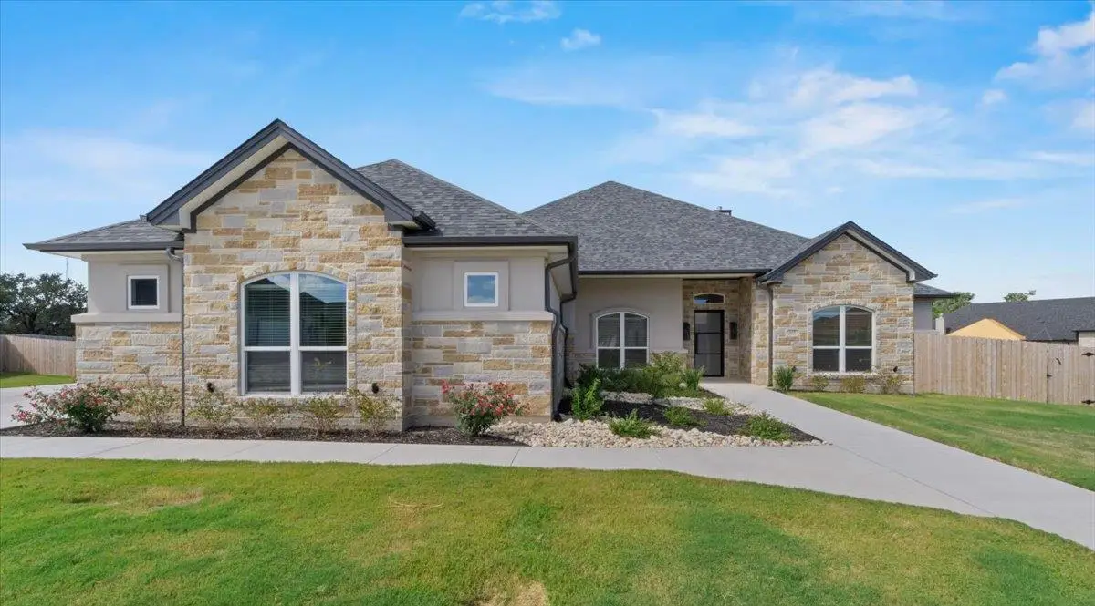 112 Vista De Luna Ln, Belton, TX 76513 - Image #1