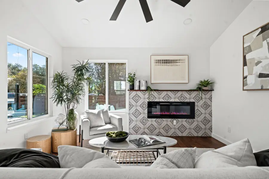 1006 Cherico#2 St, Austin, TX 78702 - #3