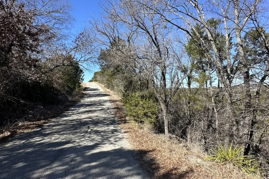 20714 N Ridge St, Lago Vista, TX 78645 - #2