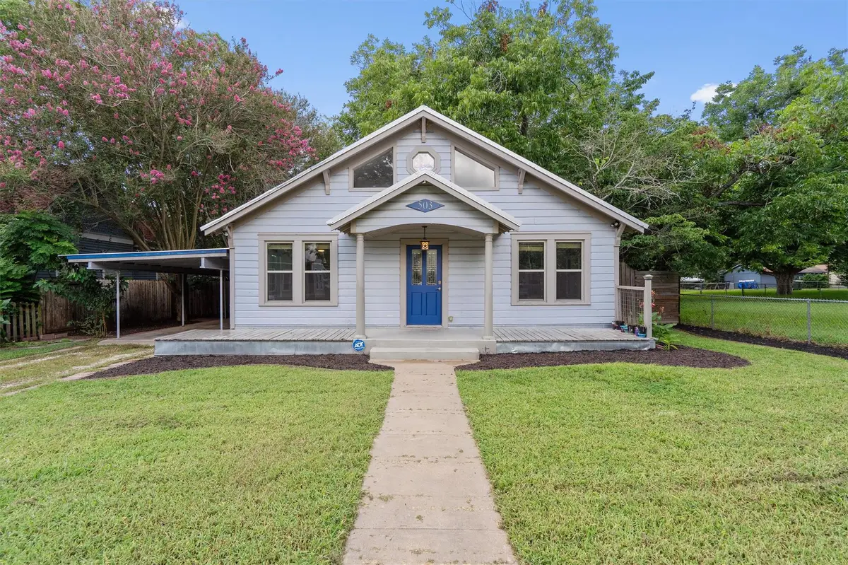 503 Short St, Smithville, TX 78957 - #1