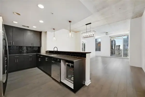 360 Nueces St #1809, Austin, TX 78701