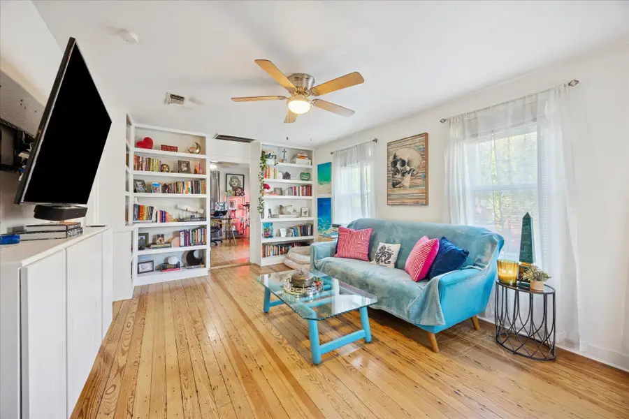 1210 Coleto St, Austin, TX 78702 - Image #3