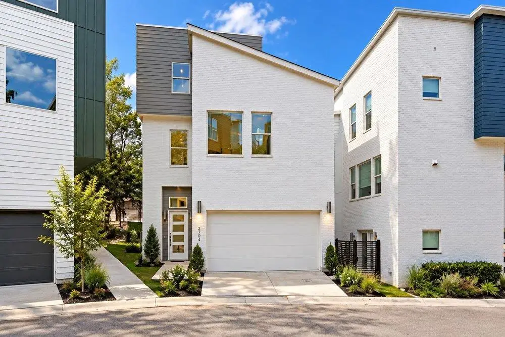 2704 Estonia Path, Austin, TX 78741 - #1