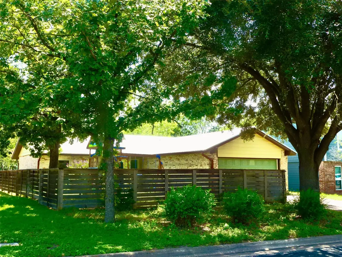 1213 Dunstan Dr, Austin, TX 78745 - #1