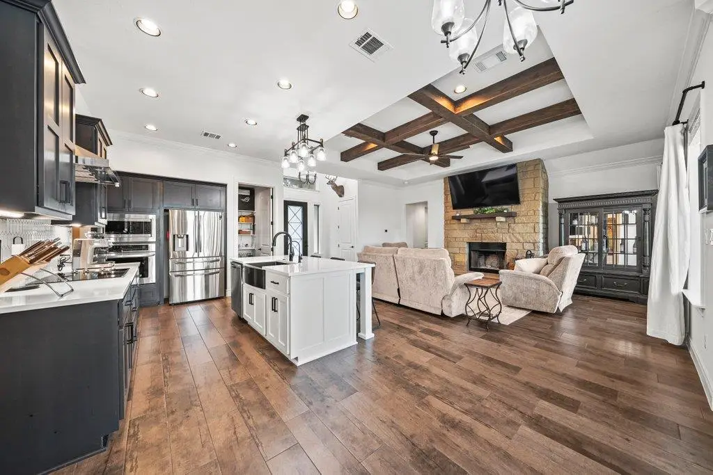 267 Eagle Rock Rd, Spring Branch, TX 78070 - Image #1