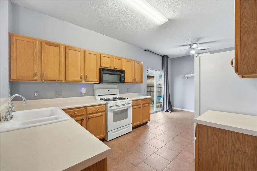 1528 Jerusalem Dr, Round Rock, TX 78664 - Image #3