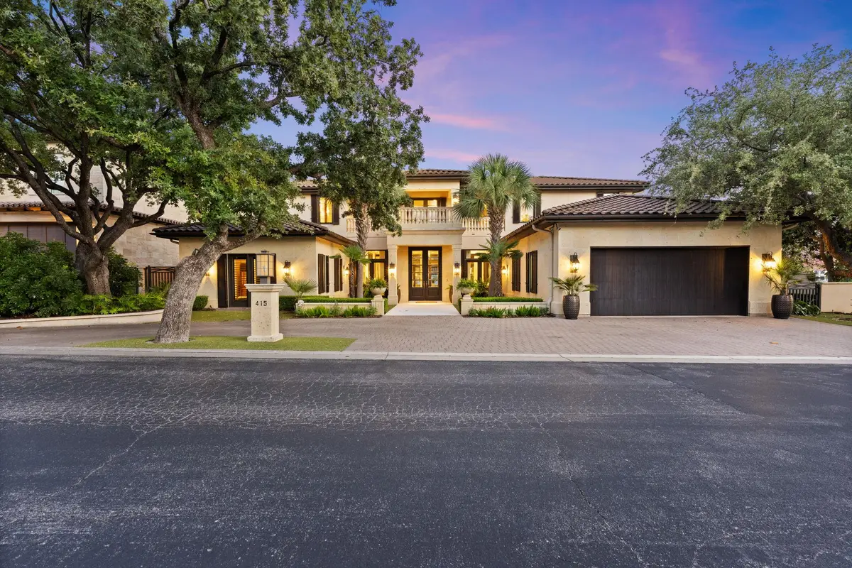 415 Lighthouse Dr, Horseshoe Bay, TX 78657 - #1