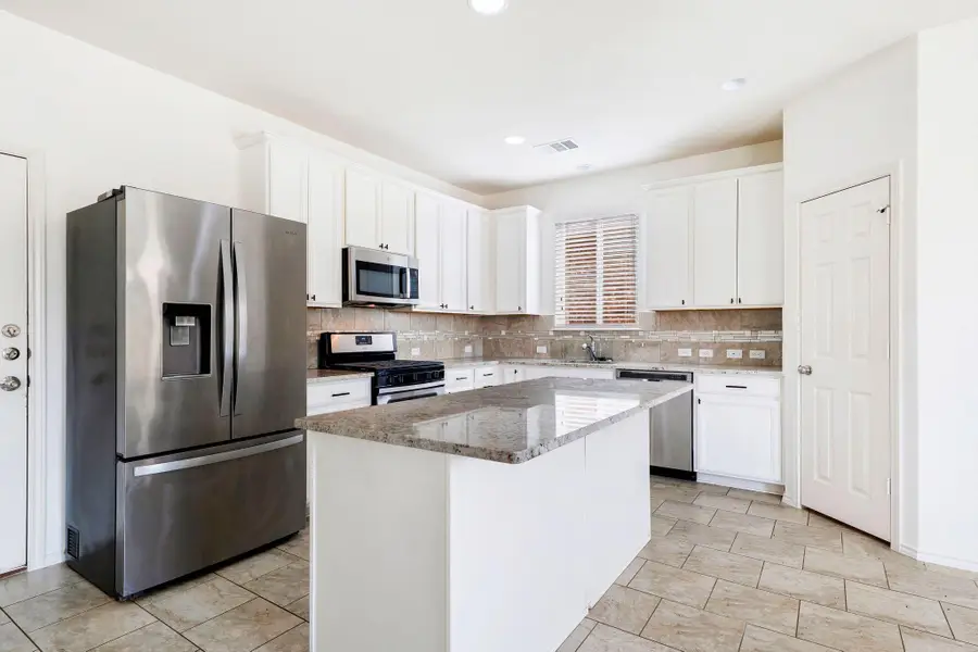 139 Palm Dr, Buda, TX 78610 - #3