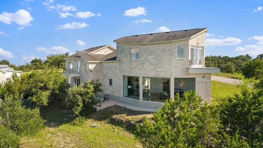 360 Stacey Ann Cv, Dripping Springs, TX 78620 - #2