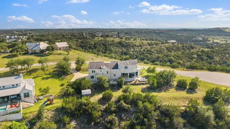360 Stacey Ann Cv, Dripping Springs, TX 78620 - #3