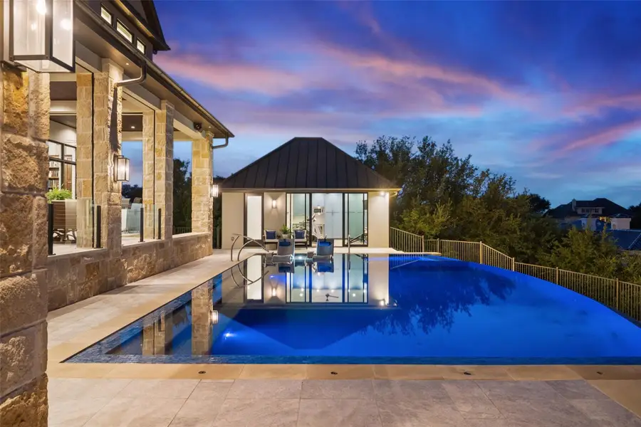 106 Diamond Hill Dr, Horseshoe Bay, TX 78657 - #2