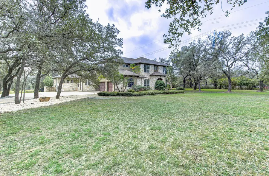 5701 Laguna Cliff Ln, Austin, TX 78734 - Image #3