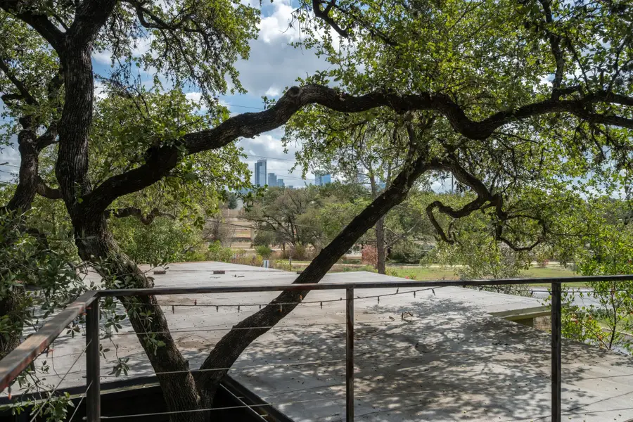 2100 Highgrove Ter, Austin, TX 78703 - #2