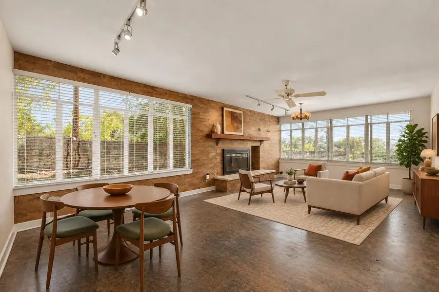 2100 Highgrove Ter, Austin, TX 78703 - #3