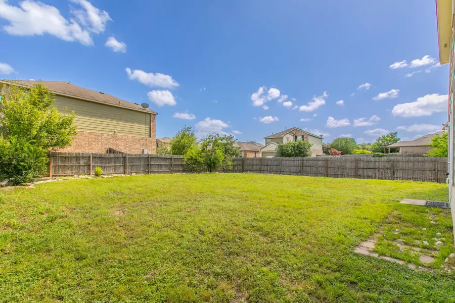 316 Pine Arbol, Buda, TX 78610 - #3
