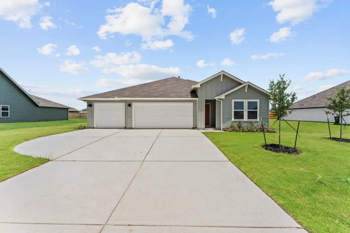 426 Kolbo Crossing Cv, Lockhart, TX 78644 - #1