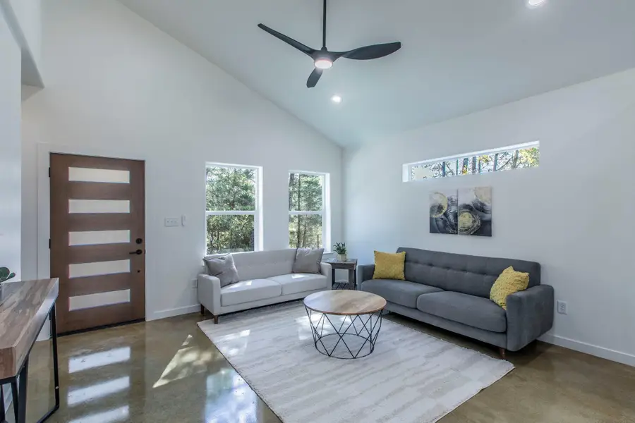 106 Heleakala Dr, Bastrop, TX 78602 - Image #3