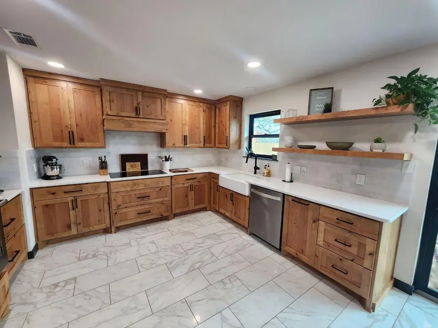 1108 Brushy Creek Dr, Round Rock, TX 78664 - #2