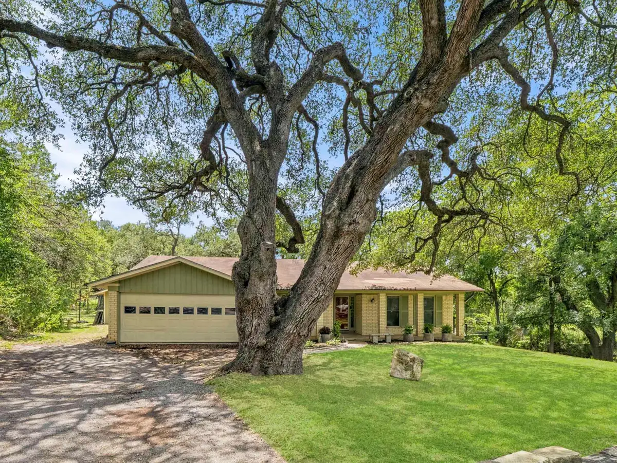 301 Twin Creek Rd, Manchaca, TX 78652 - #1