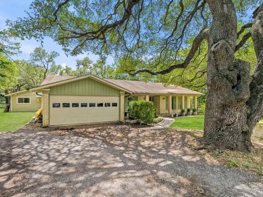 301 Twin Creek Rd, Manchaca, TX 78652 - #2