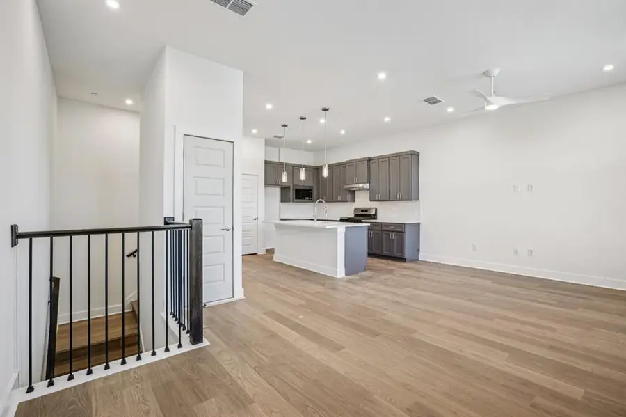 200 W 56th St #8103, Austin, TX 78751 - #2