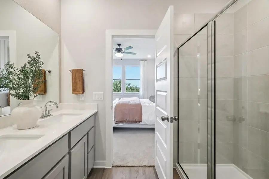 108 Hornet St, Elgin, TX 78621 - #2