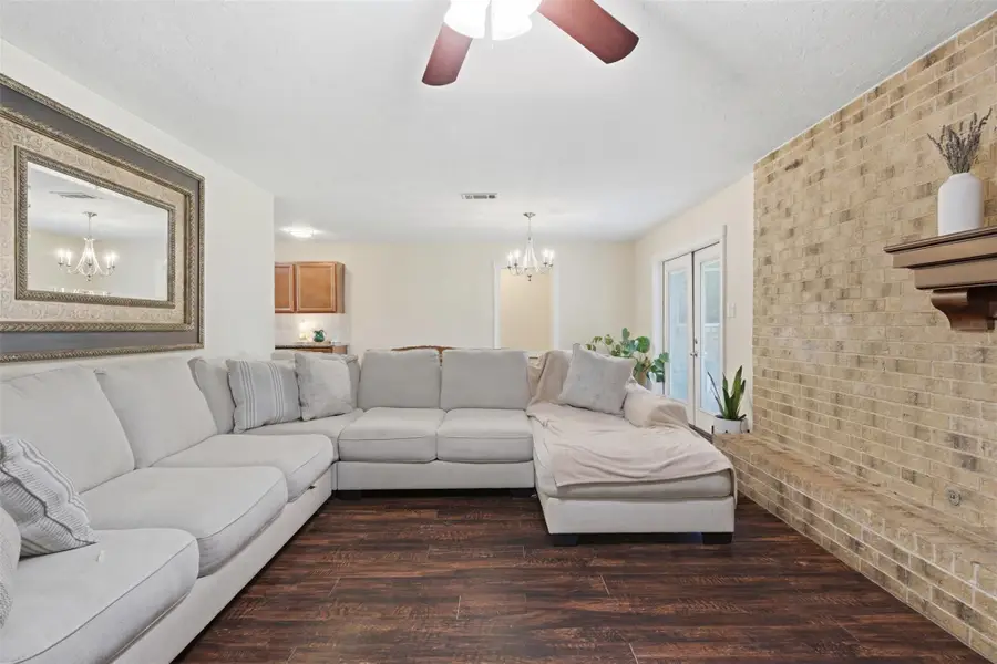 106 Tower Dr, Round Rock, TX 78664 - #3