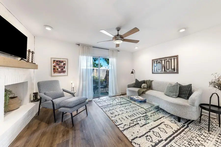 2300 Hancock Dr #6, Austin, TX 78756 - #2