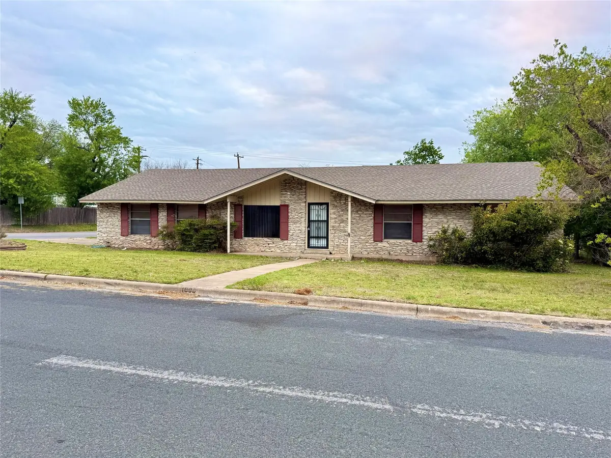 1000 Hollybluff St, Austin, TX 78753 - #1