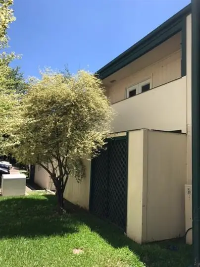 6718 Silvermine Dr #302, Austin, TX 78736