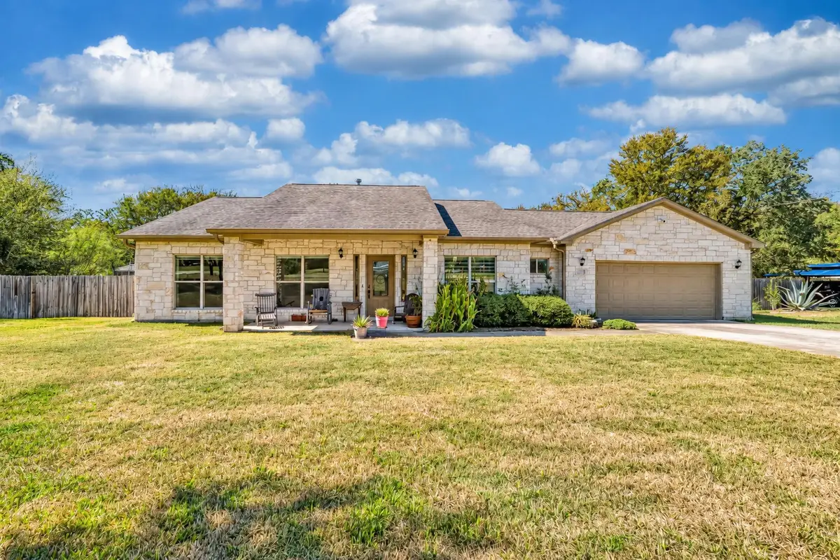 140 Creekwood Trl, Cedar Creek, TX 78612 - #1
