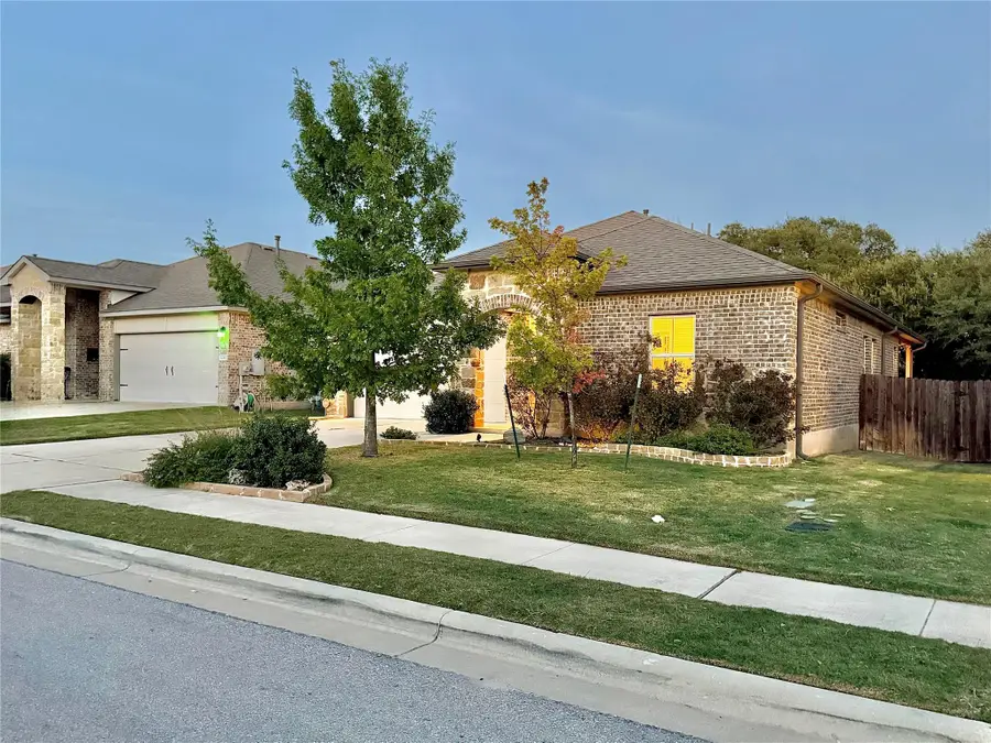 2236 Singletree Bnd, Georgetown, TX 78628 - #2