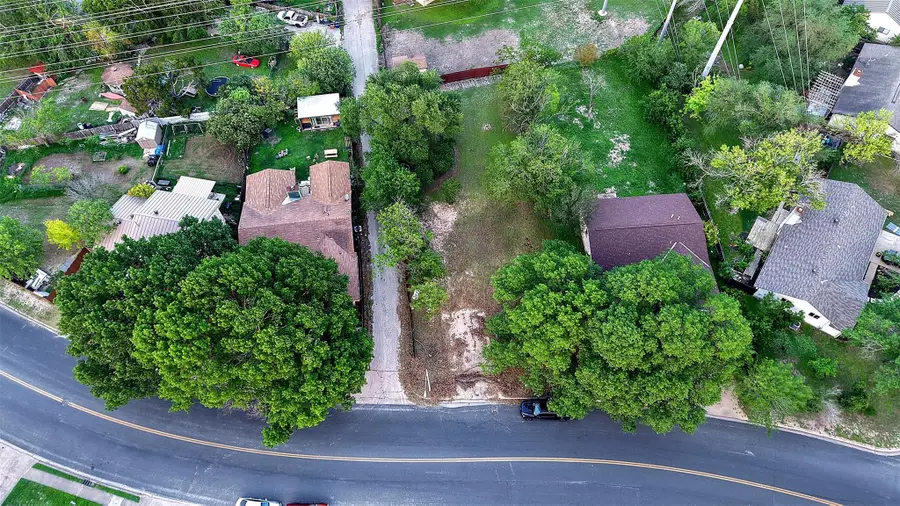 6803 Lunar Dr, Austin, TX 78745 - #2
