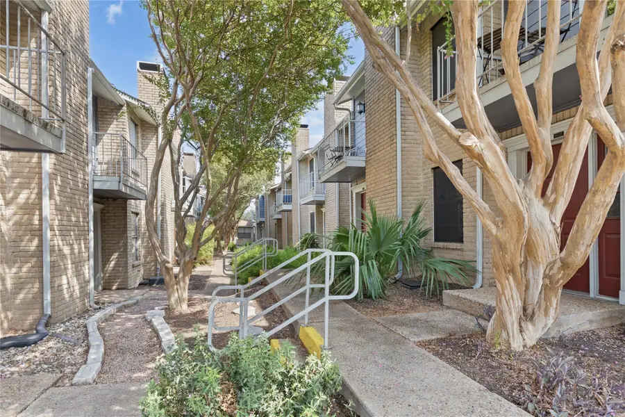 818 Banister Ln #818, Austin, TX 78704 - #2