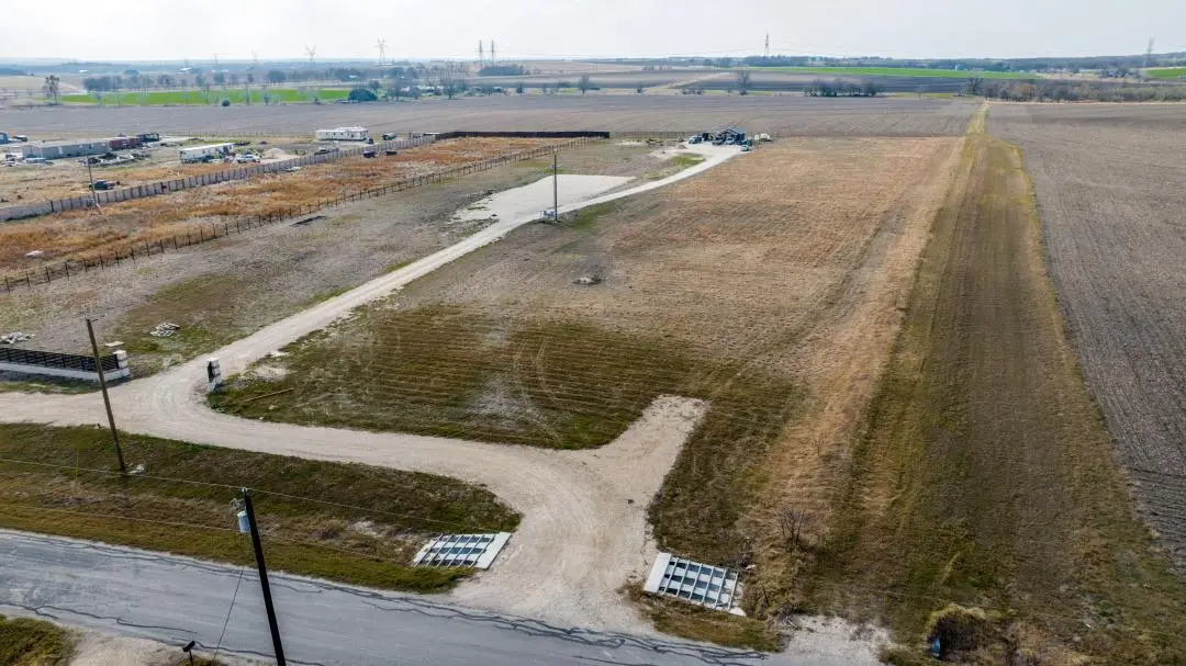 709 County Road 333, Granger, TX 76530 - #1