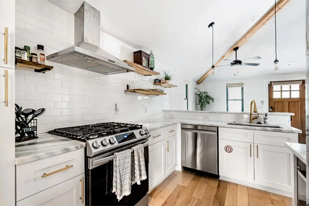 1911 College Row, Austin, TX 78702 - #1
