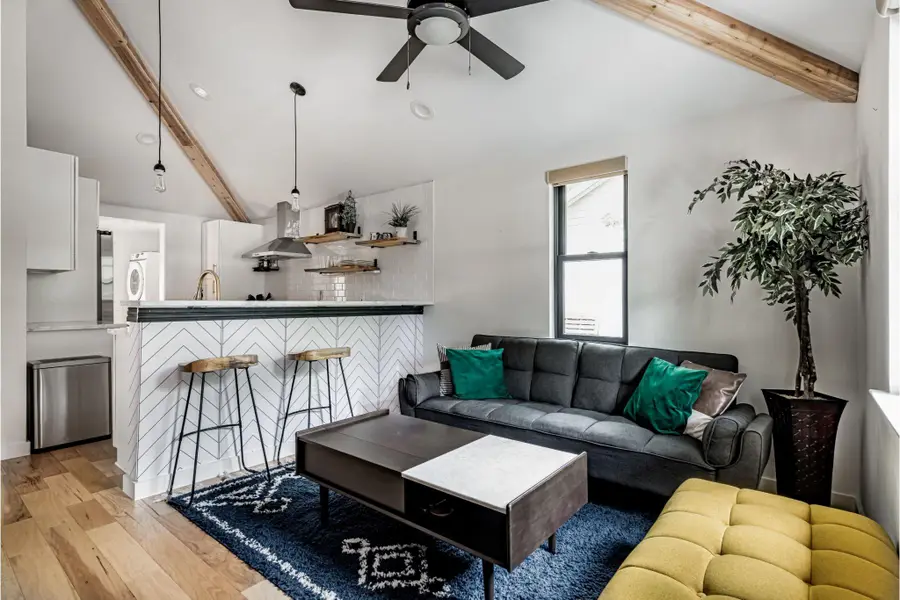 1911 College Row, Austin, TX 78702 - #3