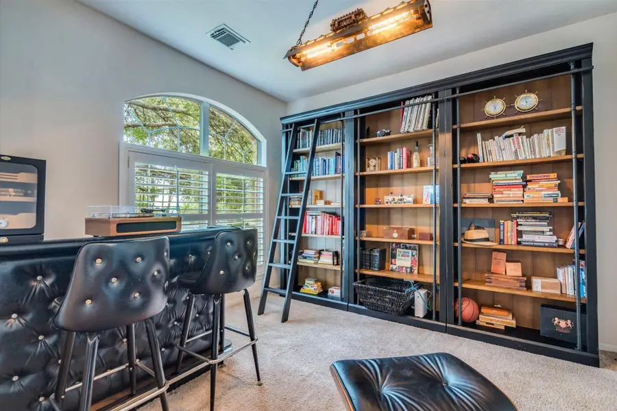 7025 Auckland Dr, Austin, TX 78749 - #3