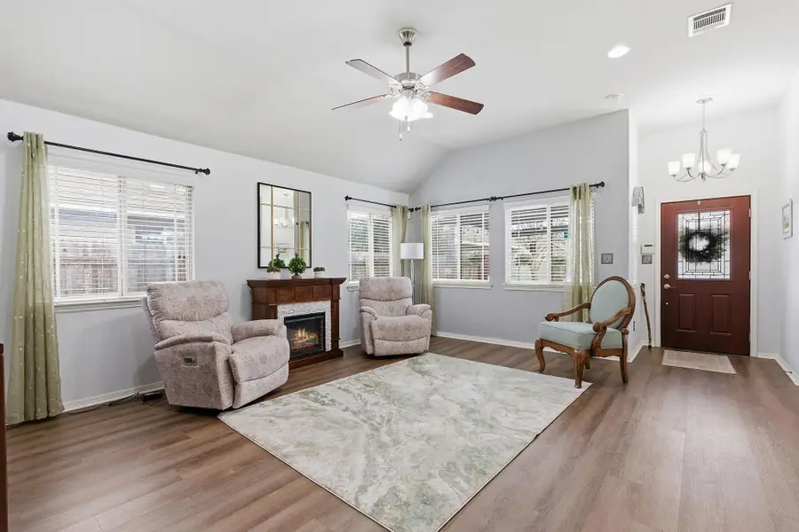 426 Tilly Ln, Buda, TX 78610 - #3